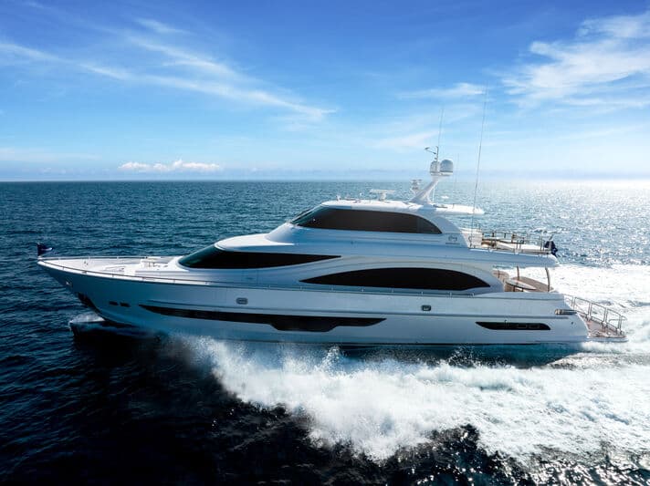 Motor Yacht 90 Horizon