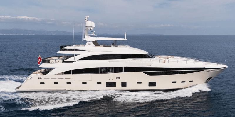 Motor Yacht ACE 2