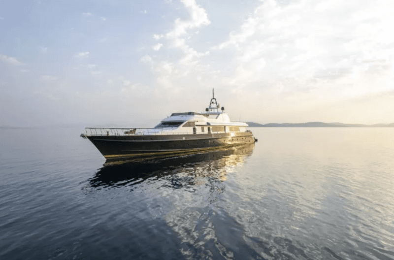 Motor Yacht Alkonost