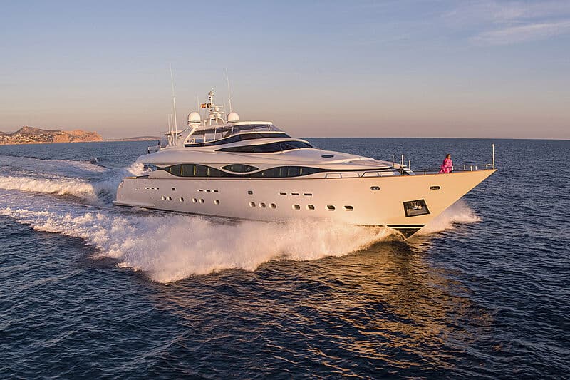 Motor Yacht Always Believe