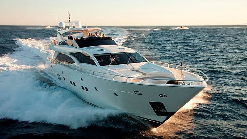 Motor Yacht Amadeus of London