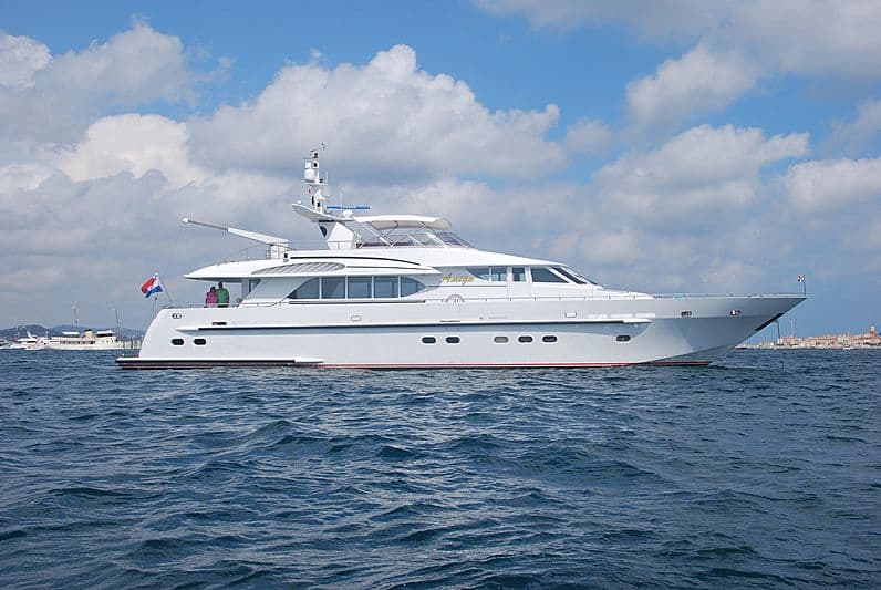 Motor Yacht Amigo