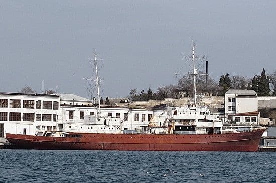 Motor Yacht Angara