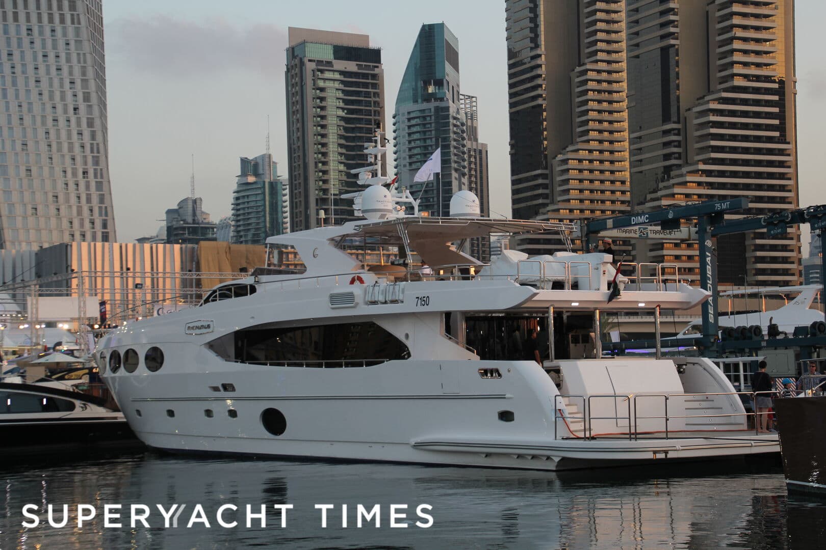 Motor Yacht Anonymus