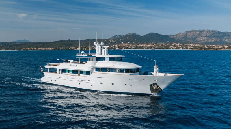 Motor Yacht Aquarius IV
