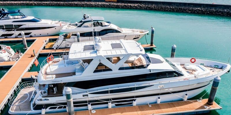 Motor Yacht Aquitalia 95
