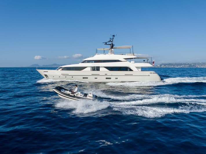 Motor Yacht Aramis