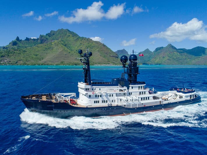 Motor Yacht Arctic P