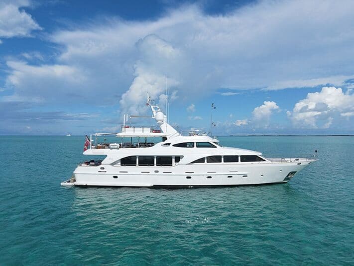 Motor Yacht Artemis