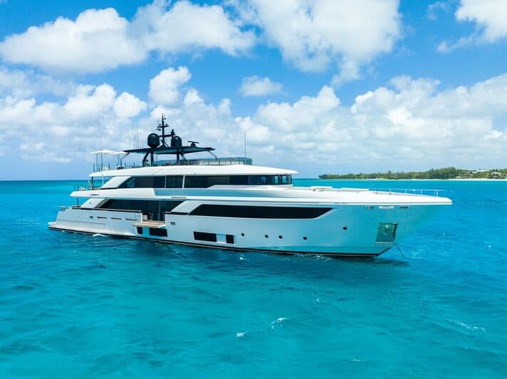 Motor Yacht Asante