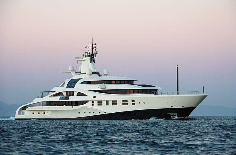 Motor Yacht AV