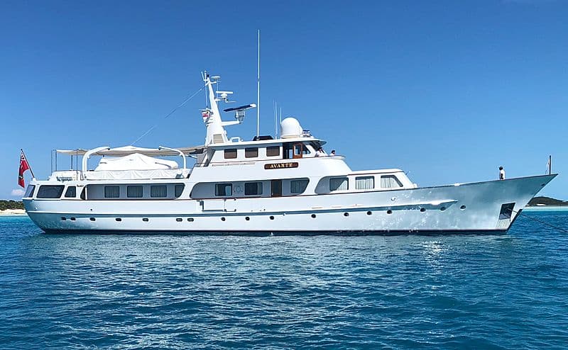 Motor Yacht Avante V