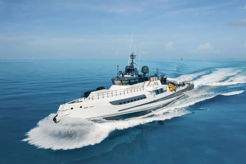 Motor Yacht Axis