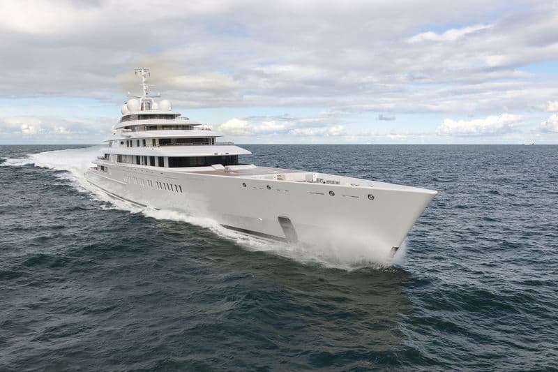 Motor Yacht Azzam
