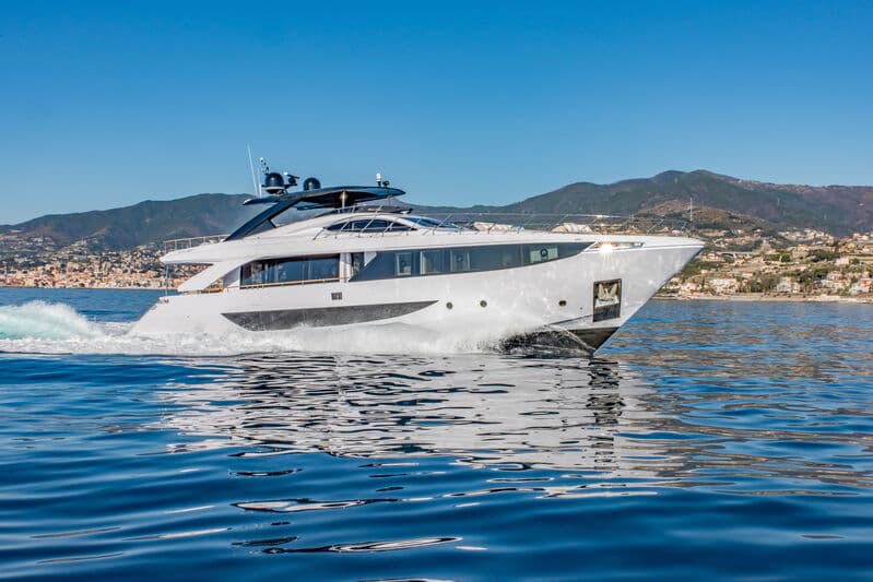 Motor Yacht Baccarat