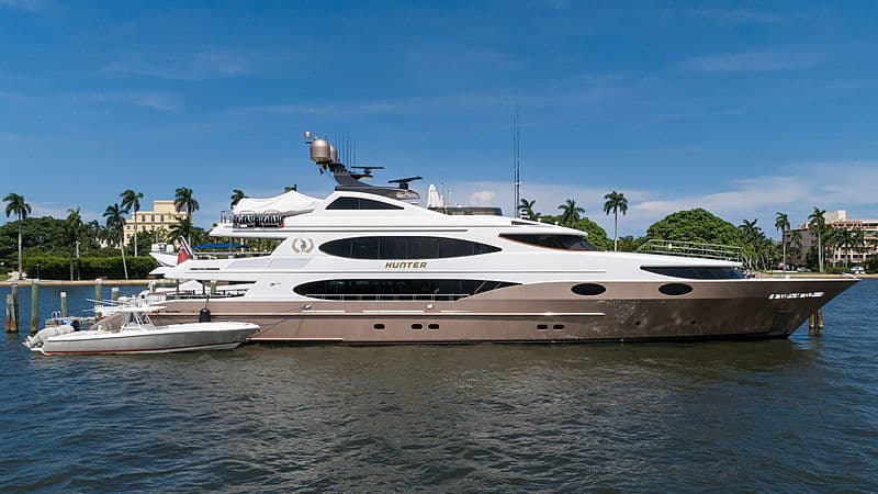 Motor Yacht Bad Romance V