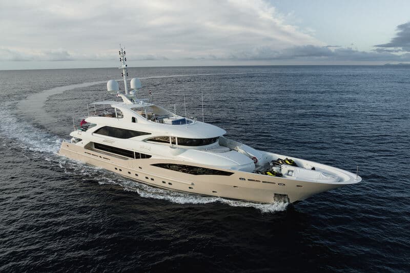 Motor Yacht Belle Anna