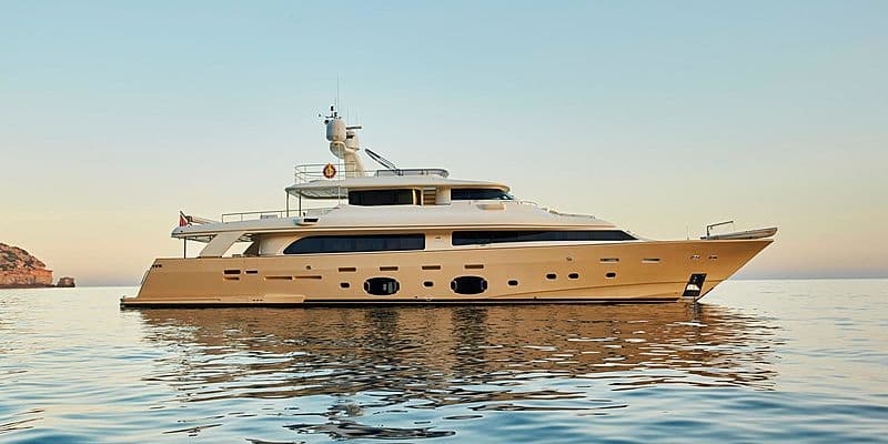 Motor Yacht Best Off