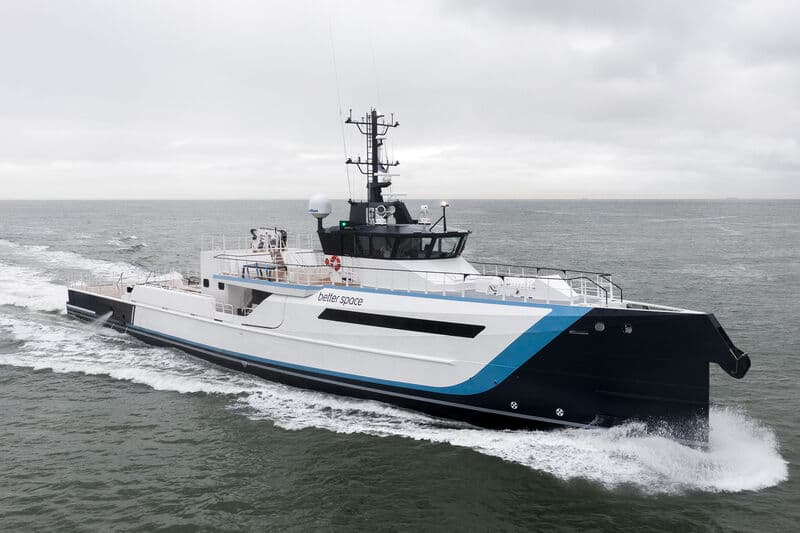 Motor Yacht Better Space