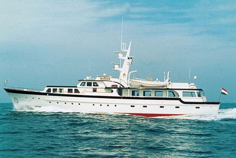 Motor Yacht Blackhawk