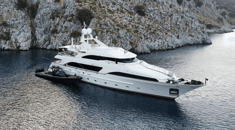 Motor Yacht Blind Date Too