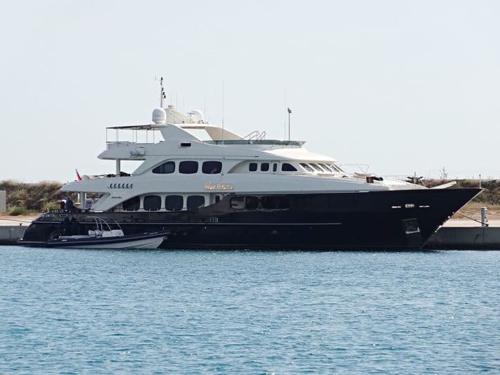Motor Yacht Blue Breeze