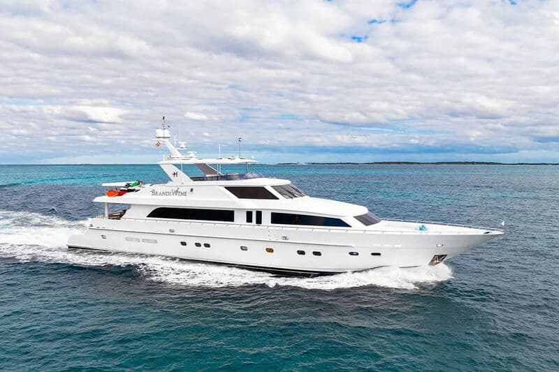 Motor Yacht Brandi Wine