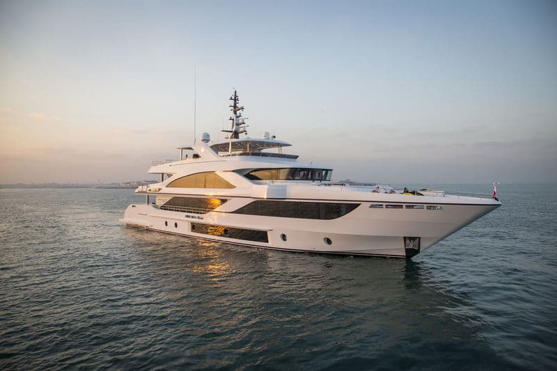 Motor Yacht C'est La Vie