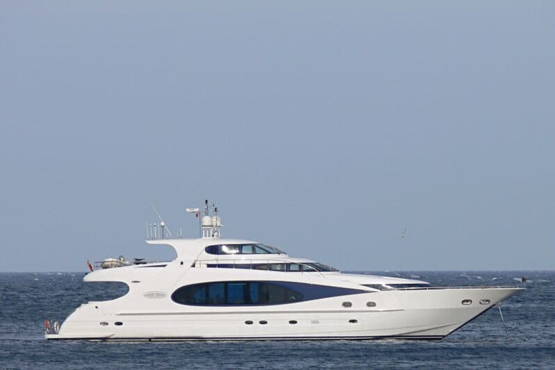 Motor Yacht C'est La Vie 888