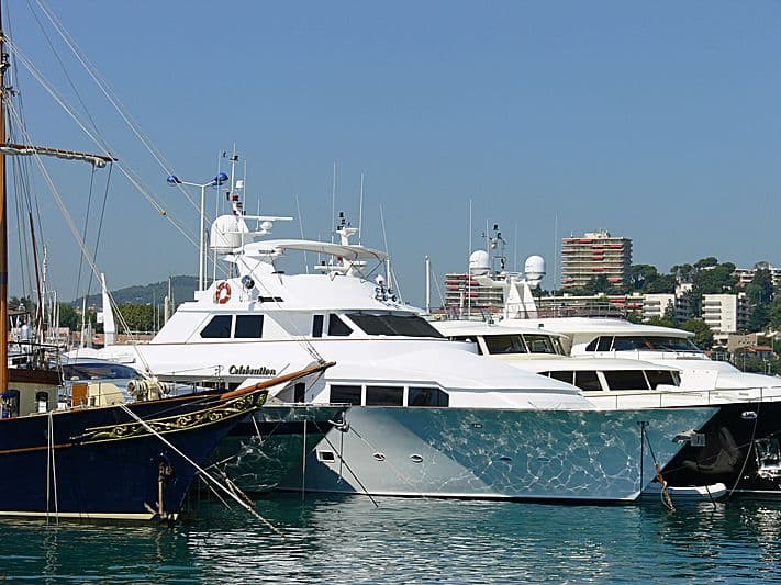 Motor Yacht Celebration