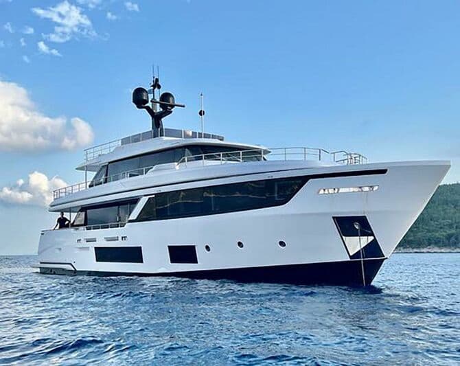Motor Yacht Checkmate