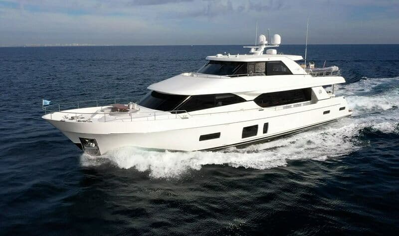 Motor Yacht Chindon
