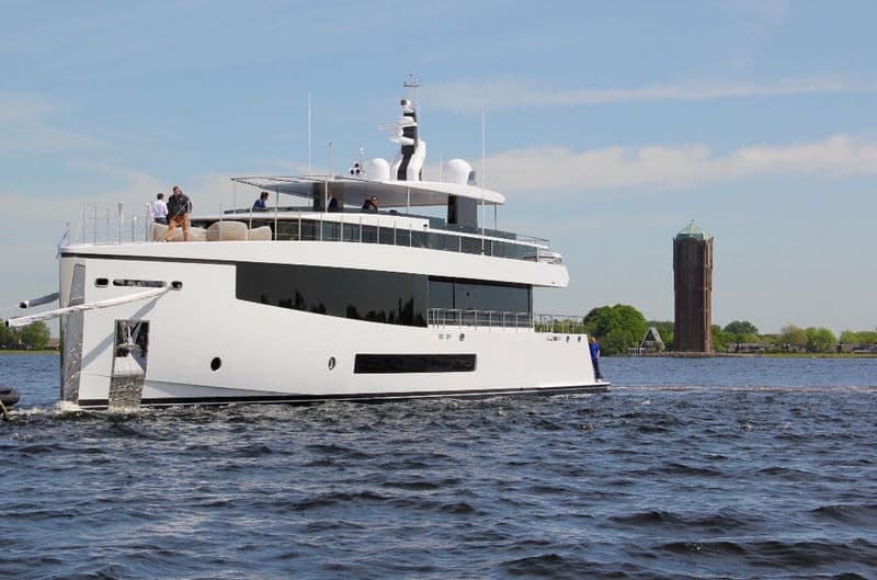 Motor Yacht CID