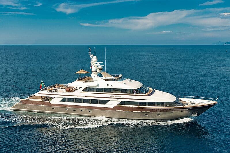 Motor Yacht Cloud Atlas