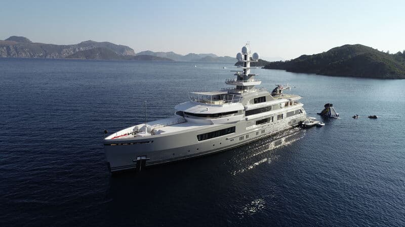 Motor Yacht Cloudbreak