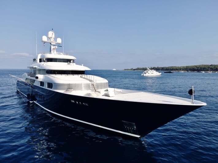 Motor Yacht Cocoa Bean