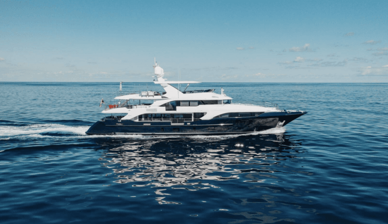 Motor Yacht Cofina