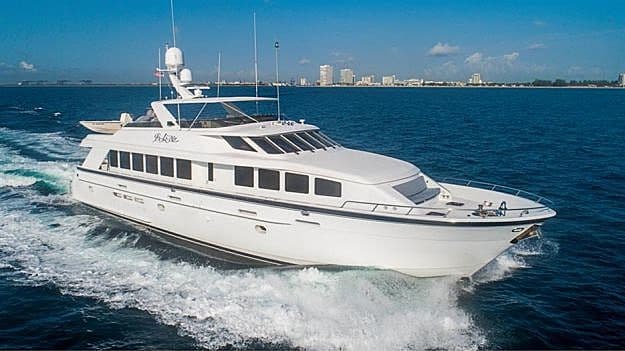 Motor Yacht Compromise