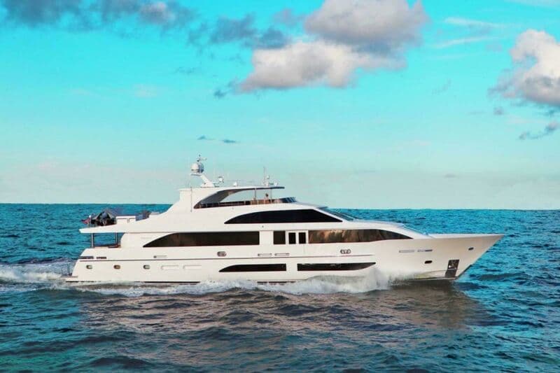 Motor Yacht Congvoyage