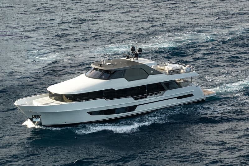 Motor Yacht Cool Change