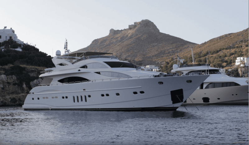 Motor Yacht Coral
