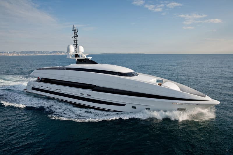 Motor Yacht Crazy Me