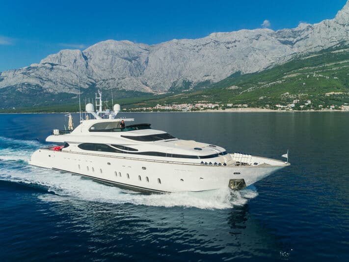 Motor Yacht Cynthia