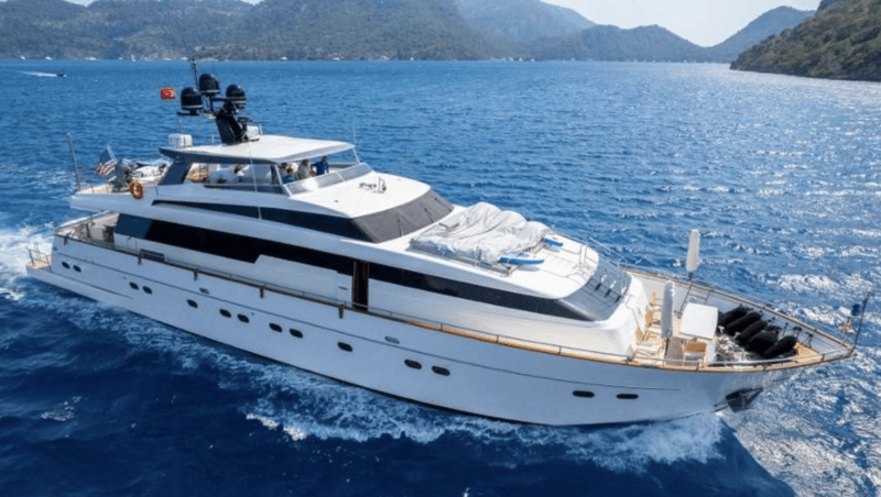 Motor Yacht D Mare