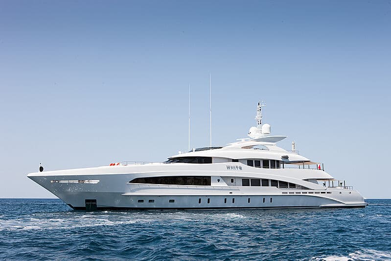 Motor Yacht Daisy D