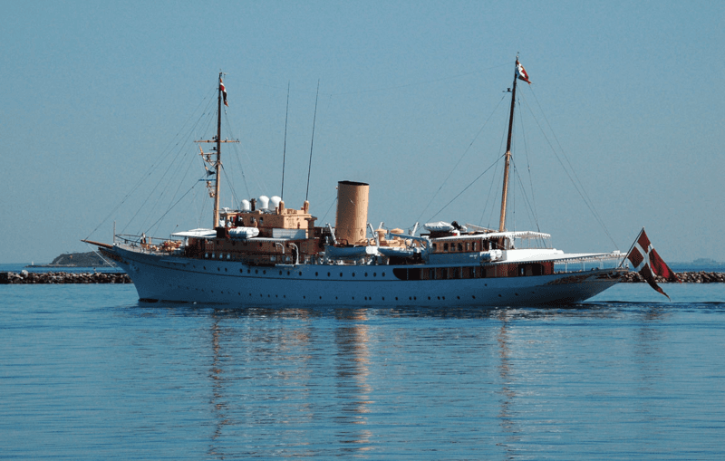 Motor Yacht Dannebrog
