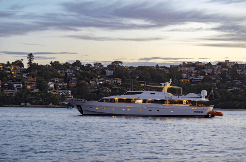 Motor Yacht Deep Blue