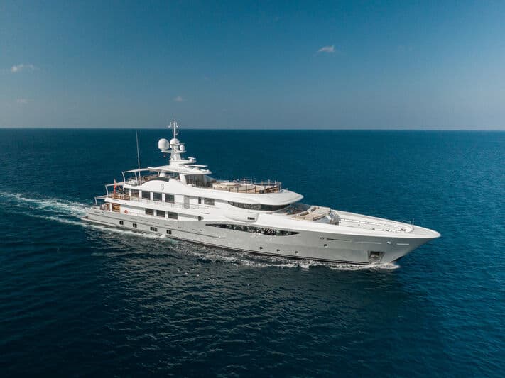 Motor Yacht Deep Blue