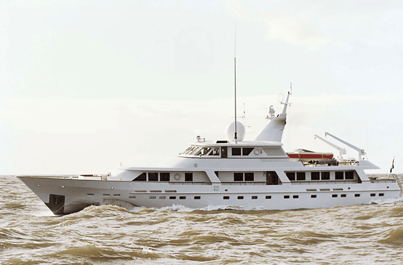 Motor Yacht Dhafir