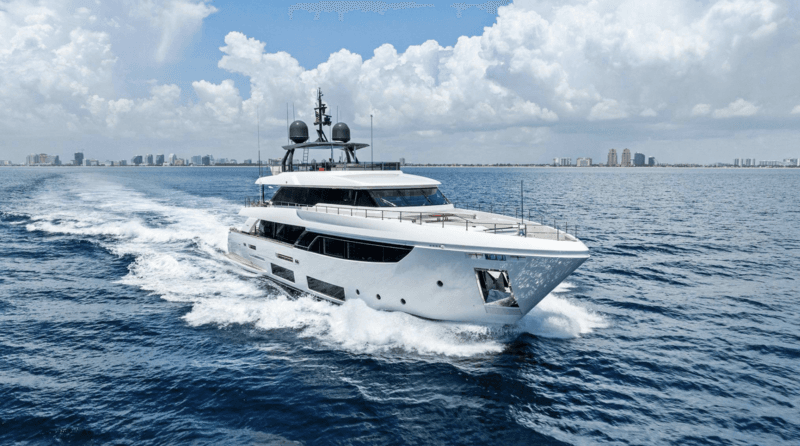 Motor Yacht Double Up